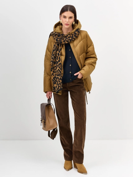 Яркая куртка с эффектом металлик