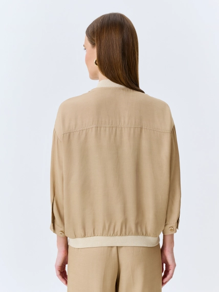 Бомбер из смесовой вискозы