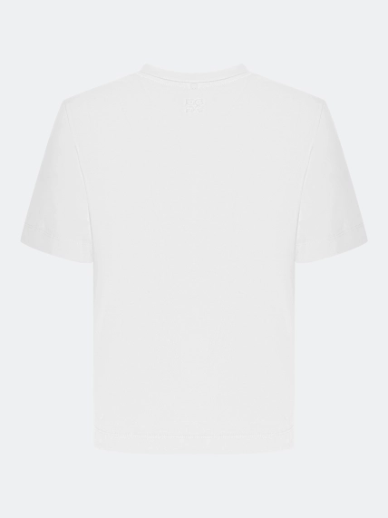 Футболка с объемной вышивкой