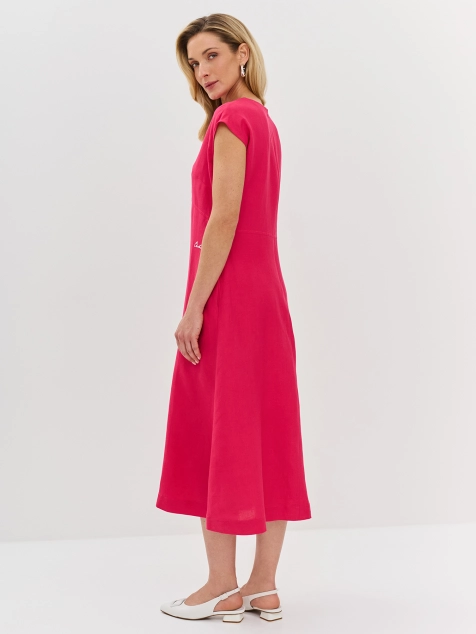 Яркое льняное платье-миди