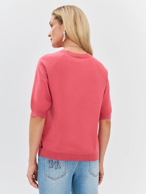 Свободный джемпер с укороченными рукавами