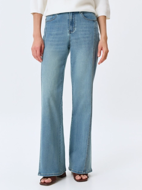 Джинсы Boot cut c деликатной варкой
