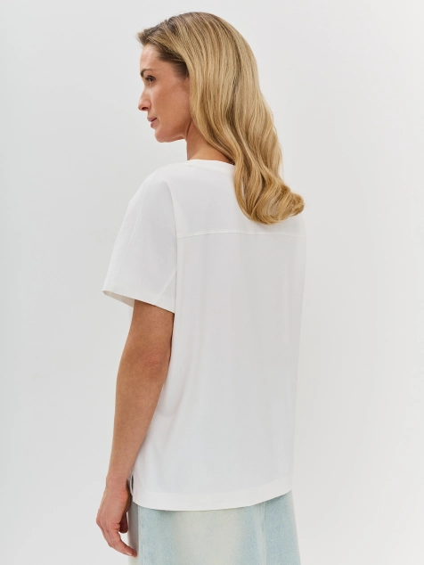 Футболка из эластичного хлопка с искрящимися пайетками