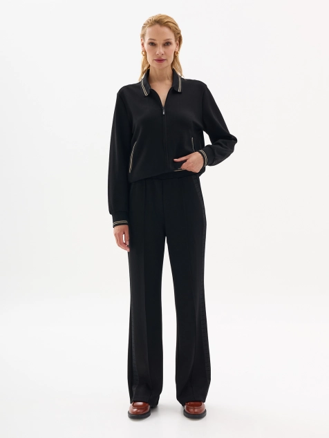 Брюки с лампасами в цвет