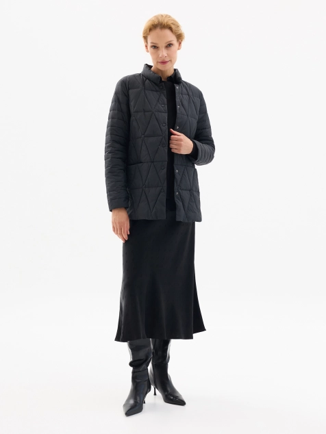 Осенняя куртка с ромбовидной стежкой