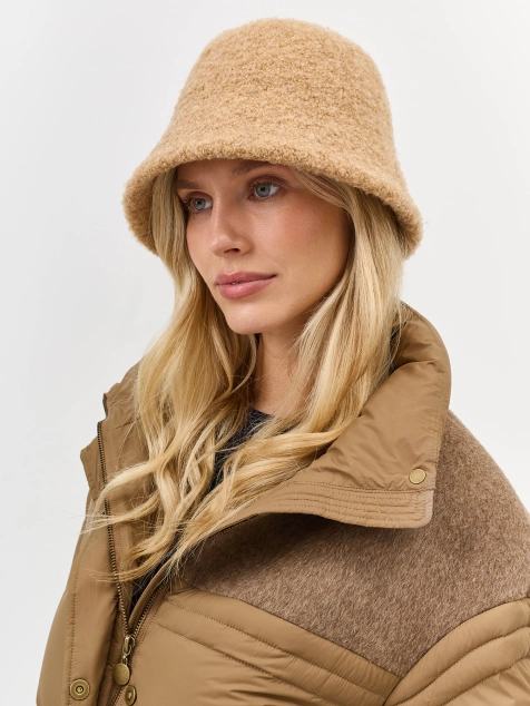 Меховая шляпа