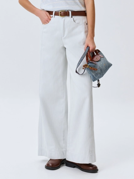 Фактурные джинсы-палаццо