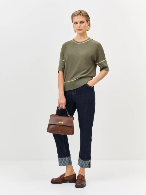 Свободный джемпер с мерцающими пайетками