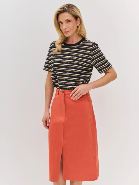 Джинсовая юбка в цвете терракот