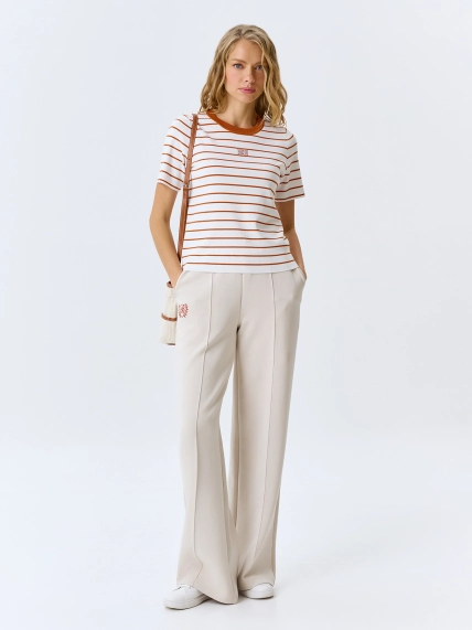 Вязаная футболка в полоску