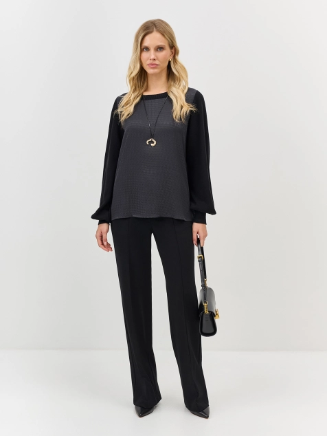 Комбинированная блузка из фактурной вискозы