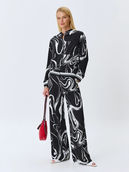 Блузка с графичным принтом