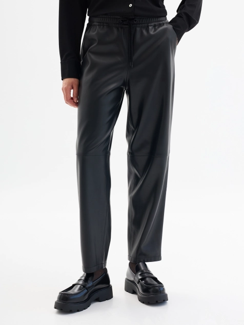 Брюки из экокожи