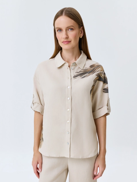 Льняная блузка с авторским принтом