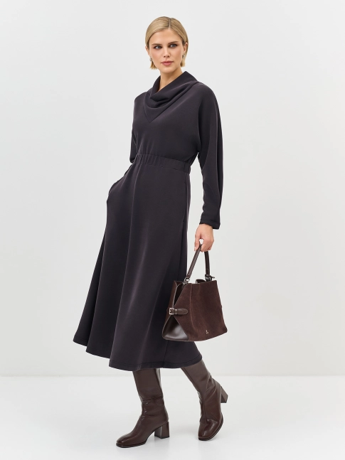 Платье с драпировкой из модала