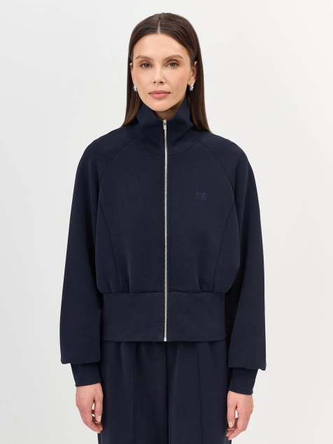 Укороченный бомбер с высоким воротником