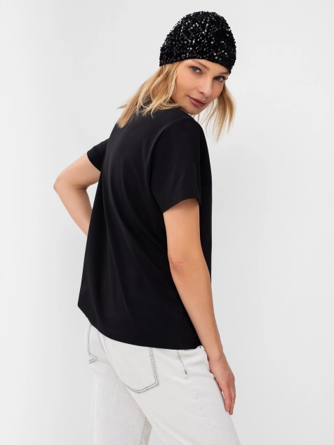 Трикотажная футболка с аппликацией из страз