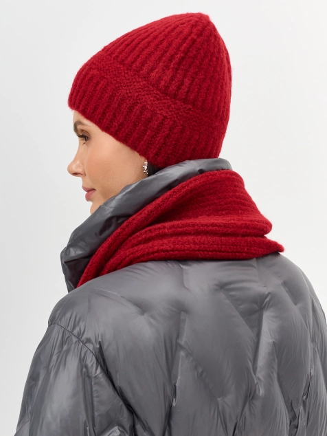 Теплая шапка с шерстью