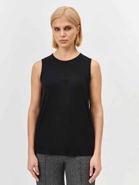 Топ с минималистичным декором