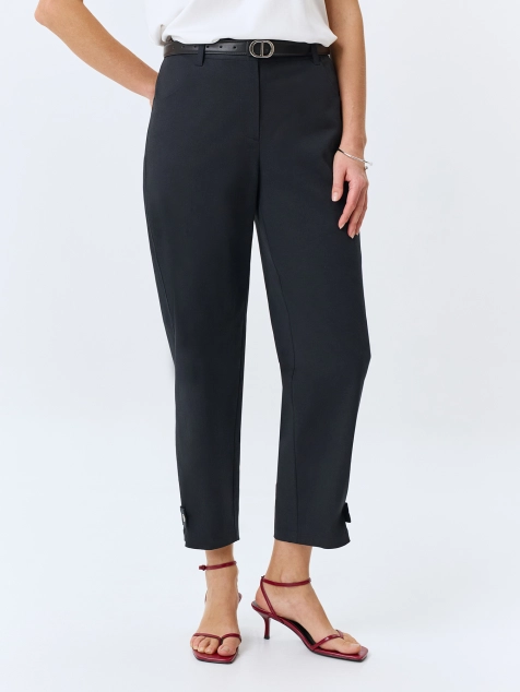 Брюки из тенселя с хлястиками