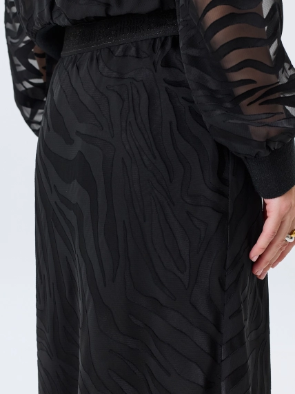Юбка с монохромным анималистичным принтом
