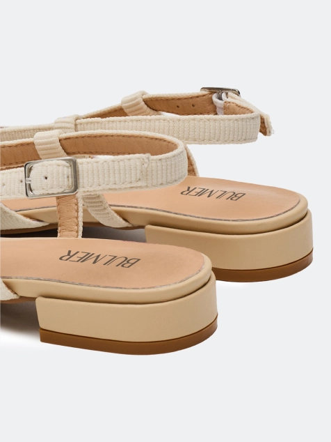 Комбинированные туфли на низком каблуке