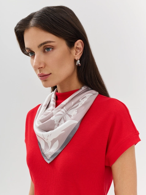 Шейный платок из натурального шелка