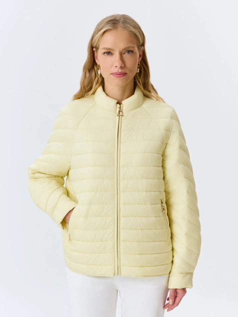 Легкая куртка с прямоугольной стежкой