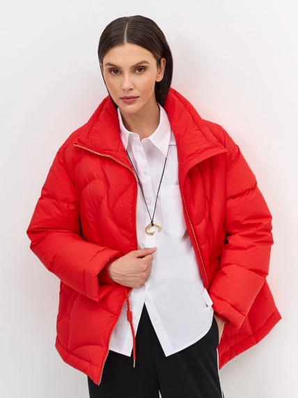 Яркий пуховик с кулиской