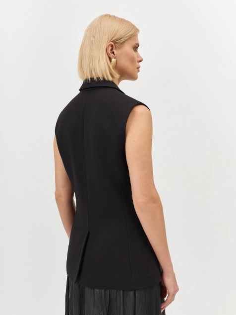 Классичекий удлиненный жилет