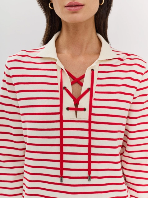 Джемпер в полоску с яркой шнуровкой