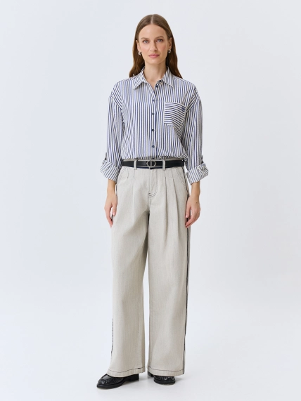 Блузка в тонкую полоску