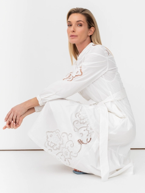 Платье с вышивкой ришелье