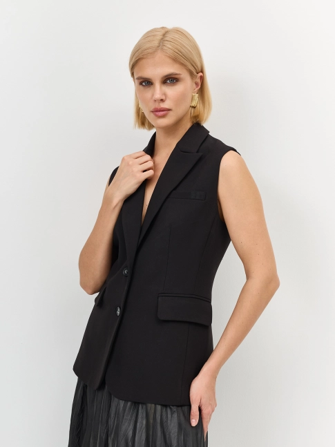 Классичекий удлиненный жилет