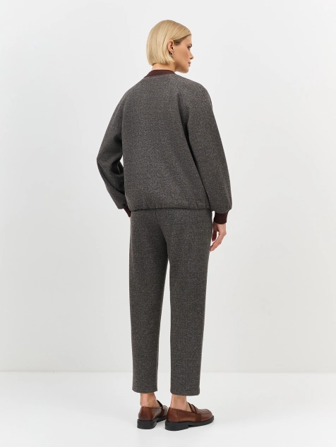 Теплые брюки с застроченными стрелками