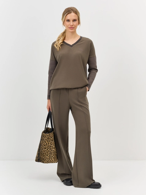 Свитшот из модала с V-образным вырезом