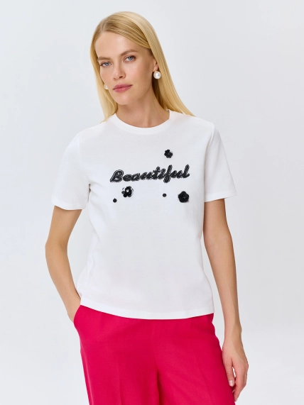 Футболка с декором 3D