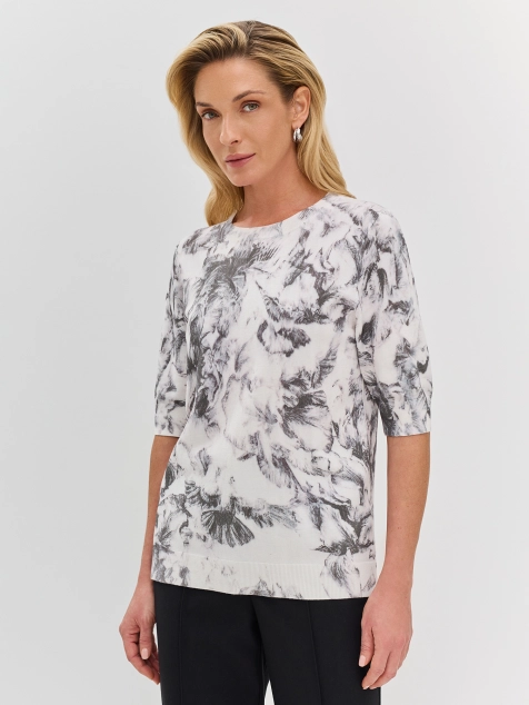 Вязаный джемпер с нежным цветочным принтом