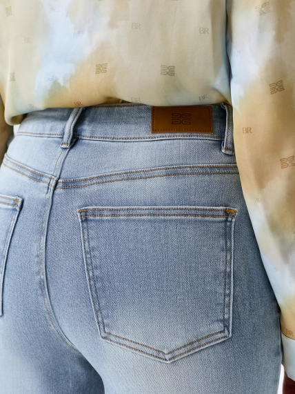 Классические джинсы Straight Fit