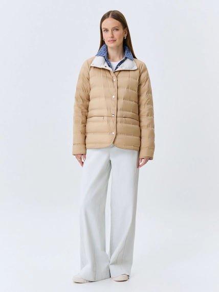 Легкая куртка на натуральном утеплителе