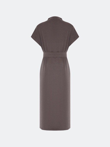 Трикотажное платье с вышивкой