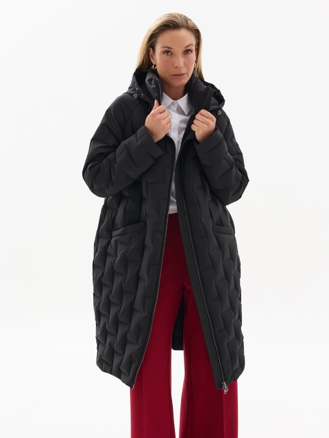 Пуховик-кокон с  геометрической стежкой