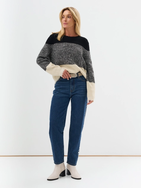 Джинсы с металлизированным напылением