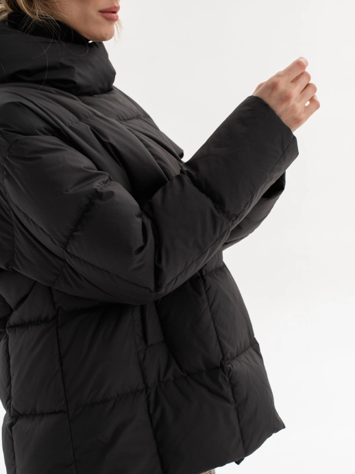 Oversize куртка-пуховик с капюшоном