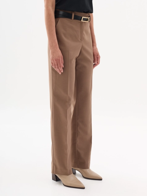 Брюки прямого силуэта с мягкими стрелками