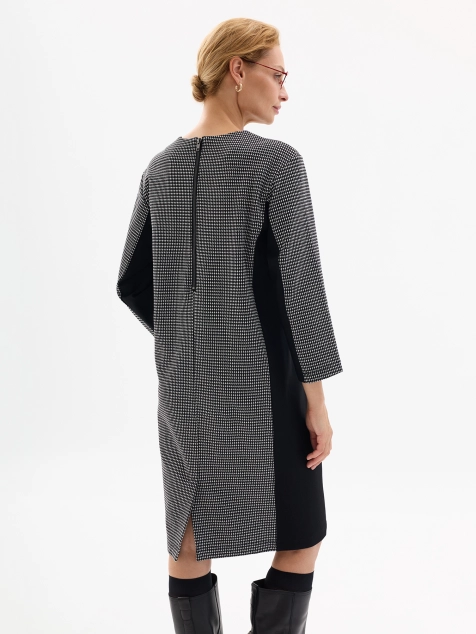 Платье-миди с контрастными боковыми вставками