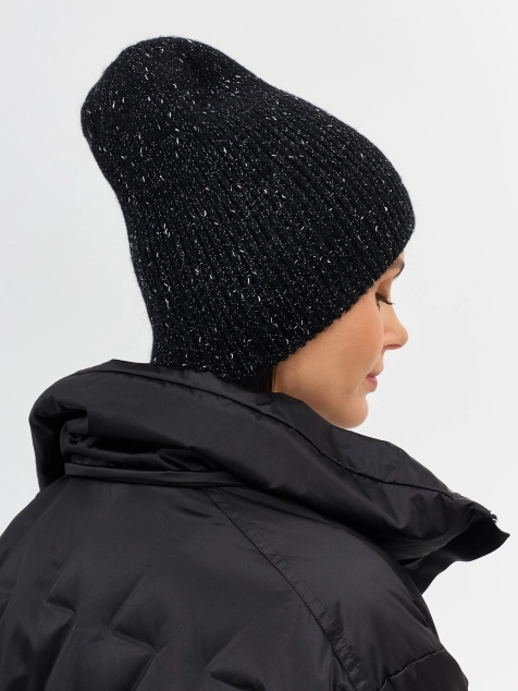 Шапка в мелкий рубчик с люрексом