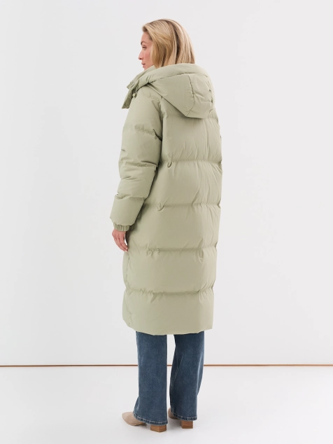 Пуховик свободного силуэта с капюшоном