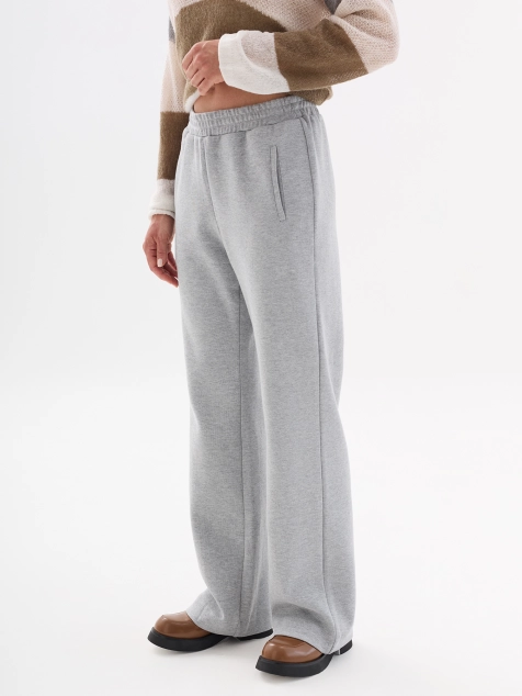 Трикотажные брюки свободного силуэта