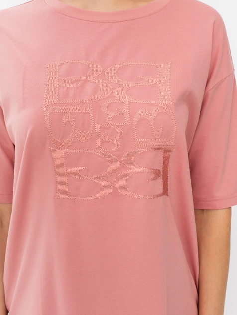 Футболка из модала с вышивкой в тон